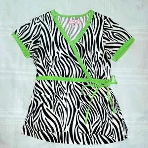 Koi Mock Wrap Scrub Top in Black & Lime size XS